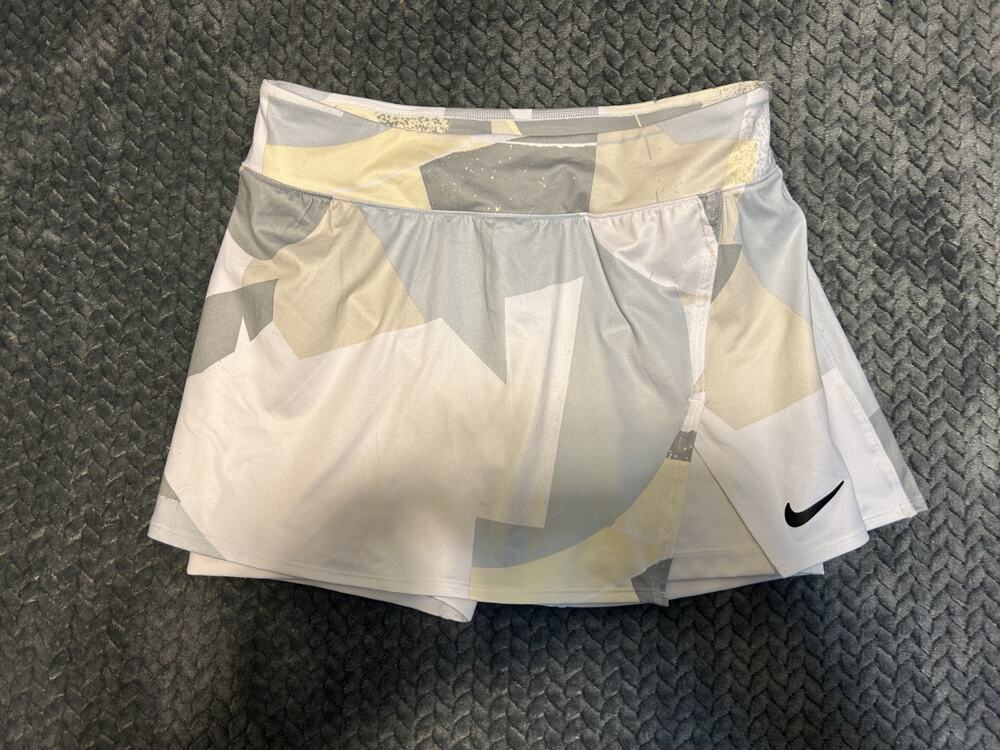 Nike Dri Fit Slim Fit Tennis Skort Womens M Multi Abstract Swoosh Sports Good